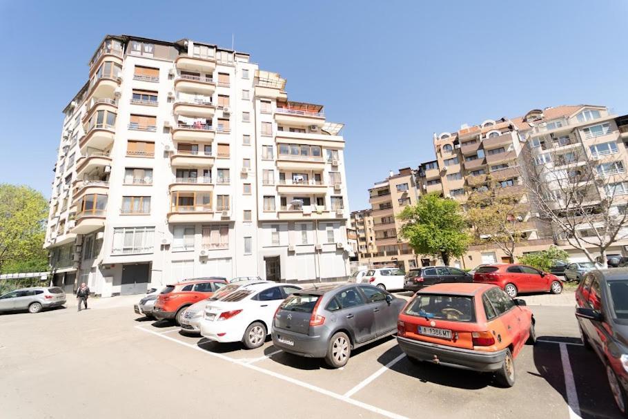 Апартамент За Гости Уют Burgas Stad Buitenkant foto